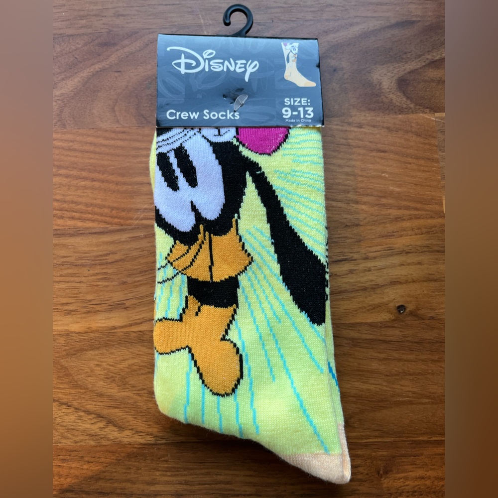 Disney Goofy Yellow and Black Crew Socks